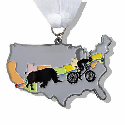 Nouvelle médaille de sport de course cycliste en métal sur mesure avec ruban de médaille

